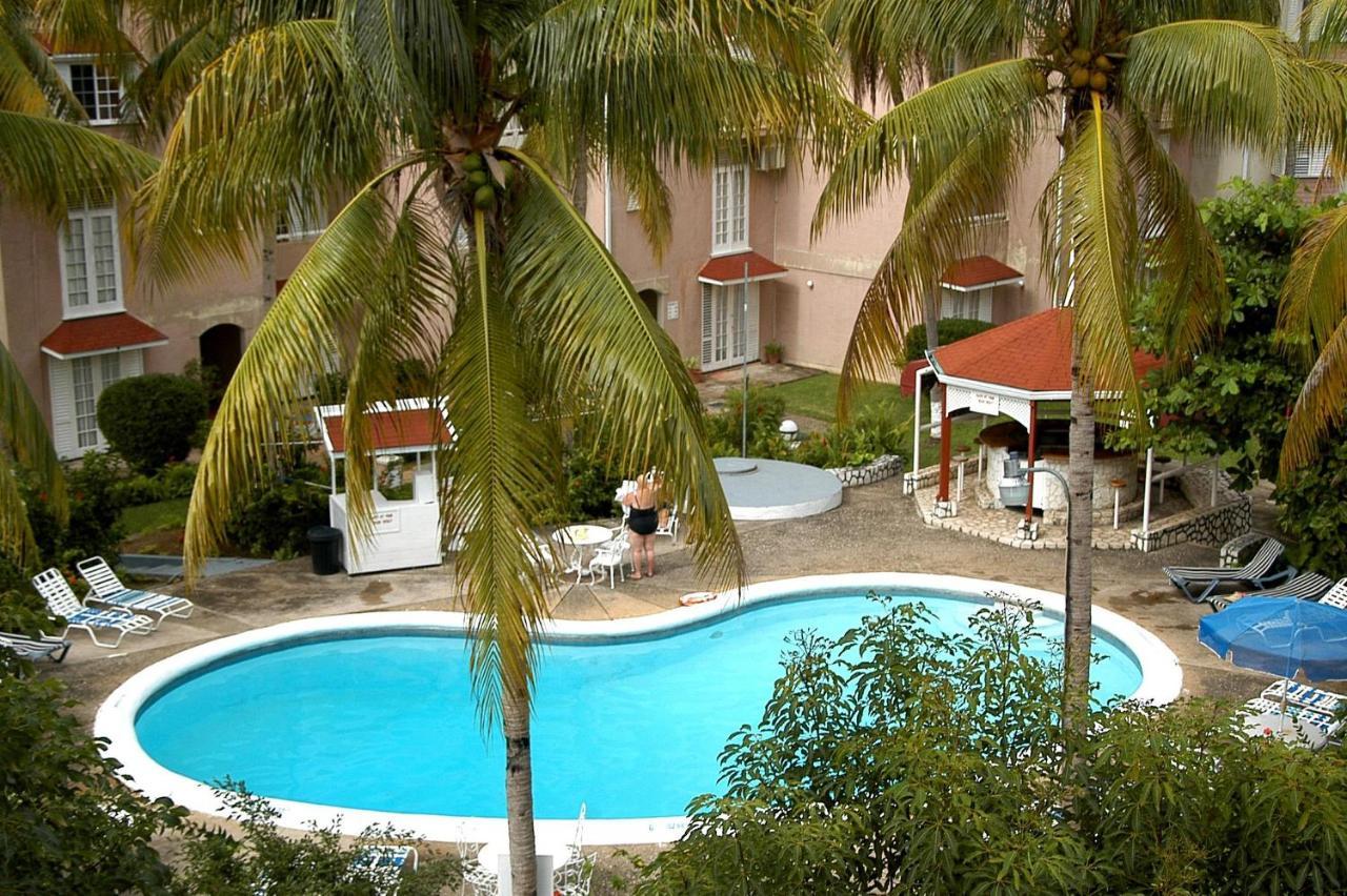 Lovely Modern 1Bedroom Overlooking Carribean Sea. Ocho Rios Exterior foto